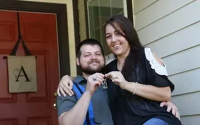 Former U.S. Marine a Habitat Homeowner