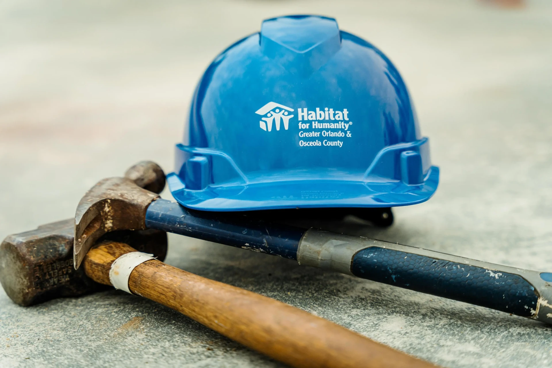 Build Site Hard Hat & Hammer-1